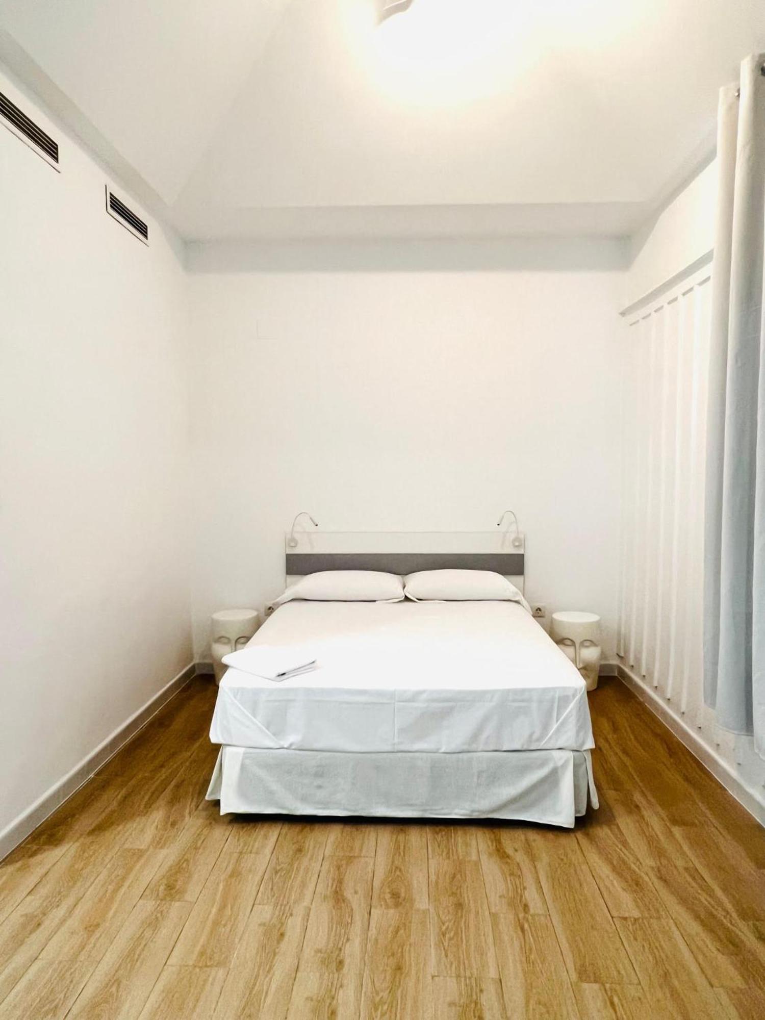 Suites Puente De Hierro Benicassim Bagian luar foto
