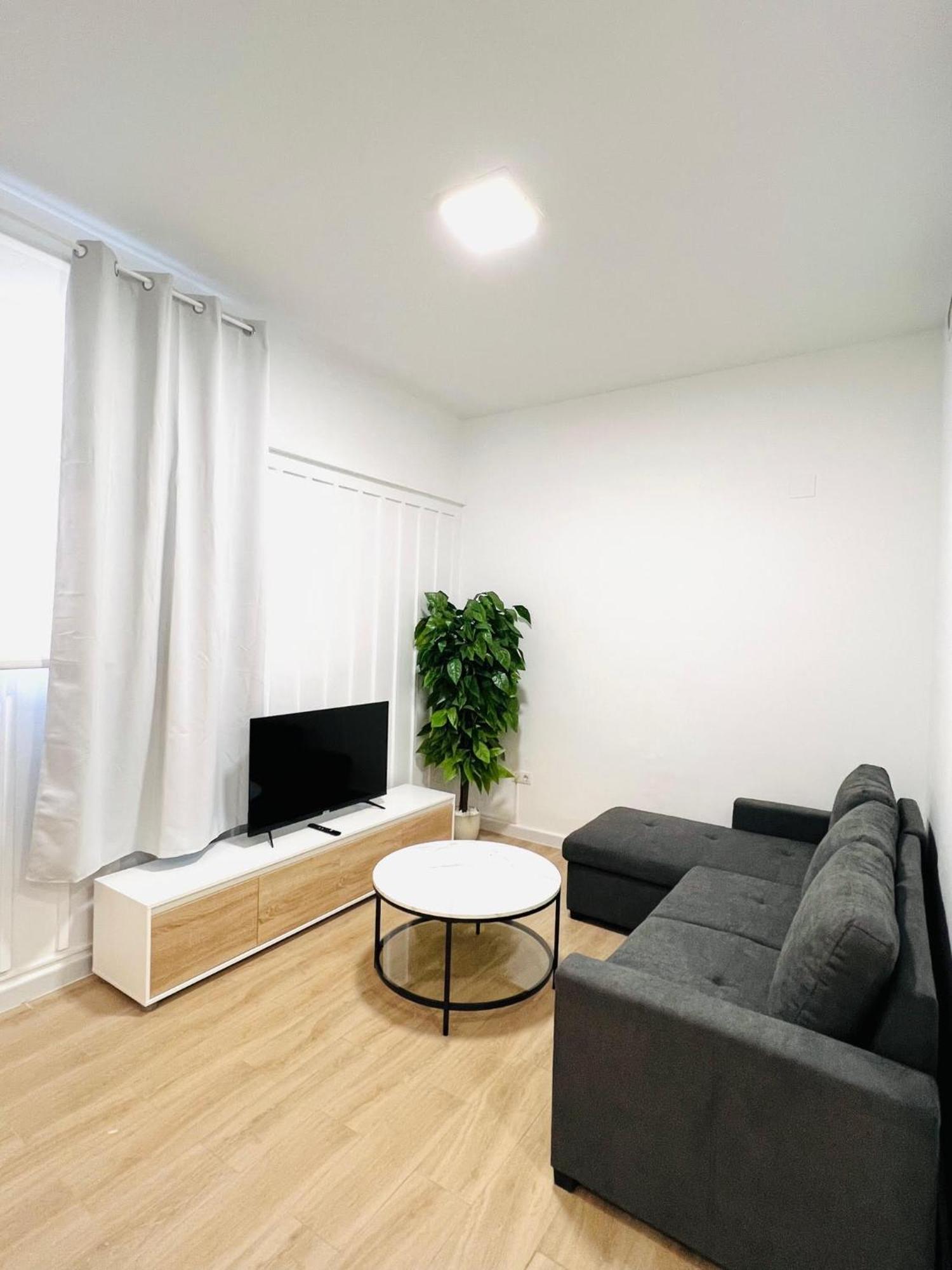 Suites Puente De Hierro Benicassim Bagian luar foto